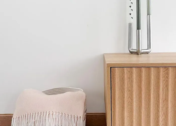 Eneas I , Ii * A Pontenova